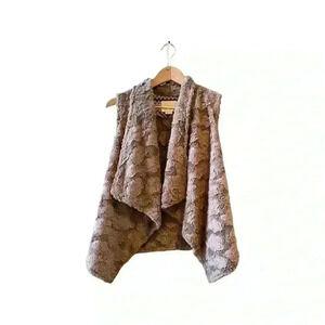 Elevenses Faux Fur Brown with gold Vest size extra small.